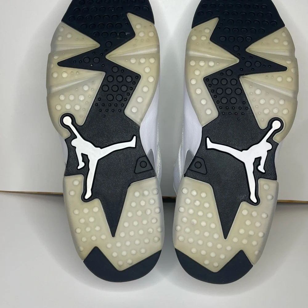 NIKE AIR JORDAN